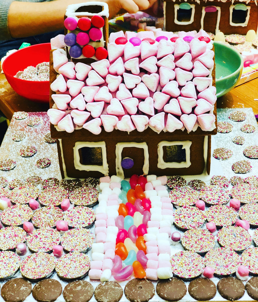 Candy Land - Gingerbread House